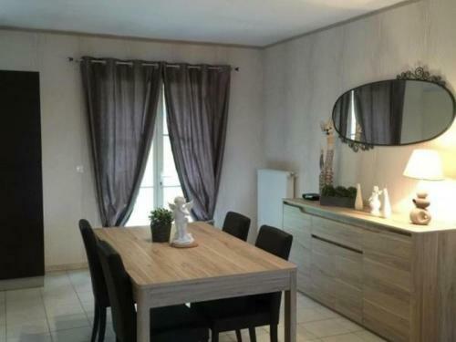 G�te Ang�, 3 Pi�ces, 4 Personnes - Fr-1-491-186