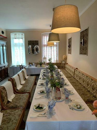 Hostal Restauracja I Pokoje Alba