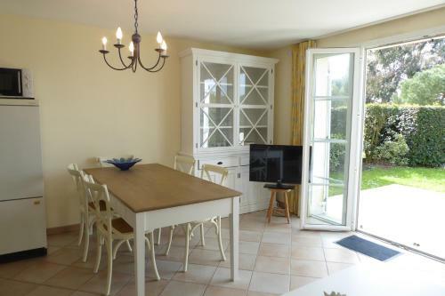 Villa R�f 056 Maison T3 Et Cabine 4 Couchages Arzon