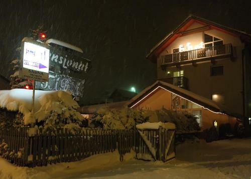 Hostal Pensjonat Tara