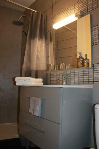 Apartamento Studio Next To The Palais Des Papes