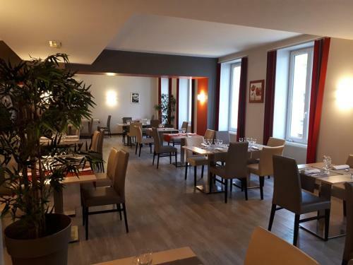 Hotel H�tel Restaurant La Boule D'or