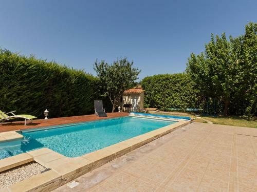 Charming Holiday Home In Barjols With Private Pool