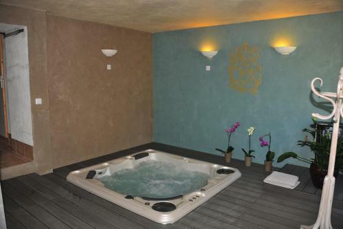 Hostal Gte de Charme Le Cdre