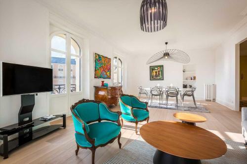 Bellevue Keyweek Elegant Apartment With Elevator Ocean Views In Biarritz
