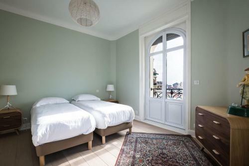 Bellevue Keyweek Elegant Apartment With Elevator Ocean Views In Biarritz