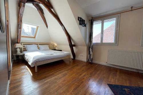 Maison C?ur de Centre Ville de Bl�r�