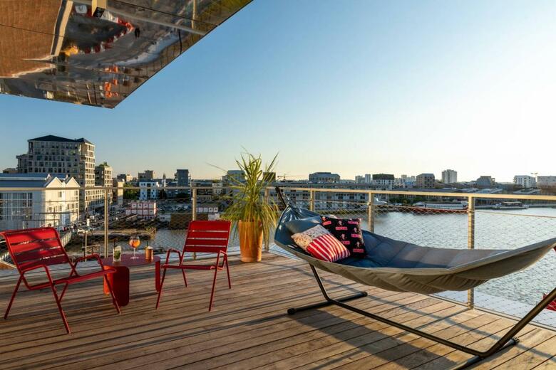 Moxy Bordeaux Hotel