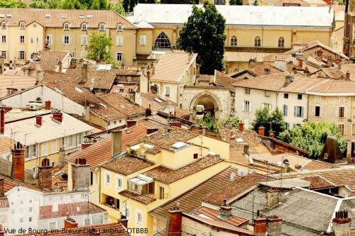 Apartamento Brou-seillon : Entre Histoire Et Nature