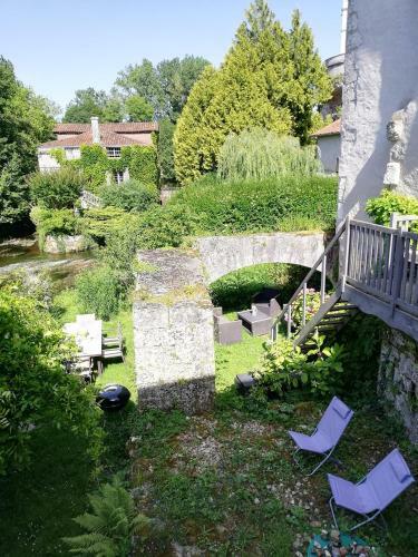 La Maison Du Vieux Pont