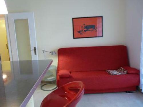 Cannes Apartment Sleeps 4 Wifi