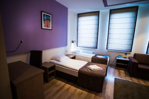 Hostal Pensjonat Myka