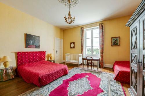 Cernay Chateau Sleeps 16 Pool Wifi
