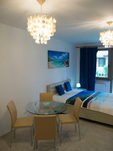 Green Park Apartments