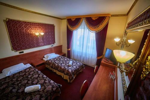 Hotel I Restauracja Imperium