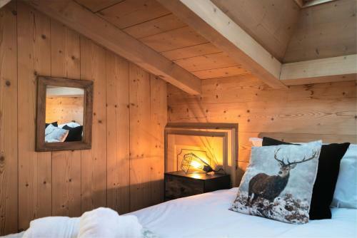 Yeti Lodge Chalets & Apartments