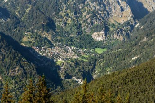 Apartment In The Alps - Spacious 140m2 For 6-8 Persons