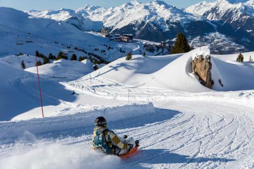 Apartment In The Alps - Spacious 140m2 For 6-8 Persons