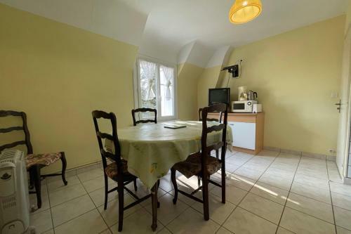 Apartamento Appartement Sur Cour � Deux Pas Du Ch�teau de Chenonceaux