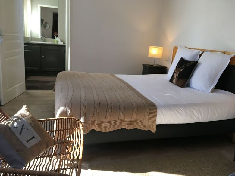 Hotel O Lodge