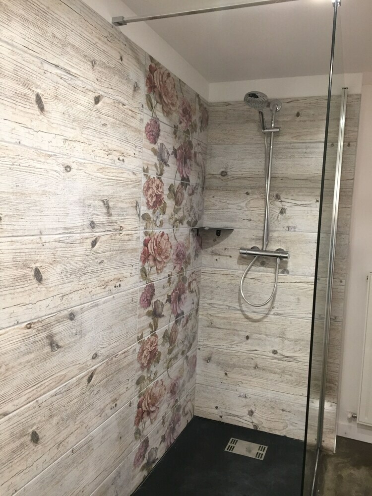 Hotel O Lodge