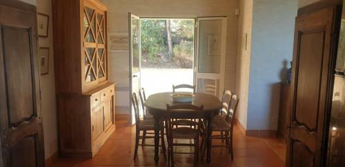 Villa 200 M Carr� Climatis�e Vueproche Mer Piscine