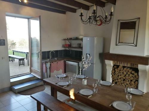 Charming Holiday Home In Coubejours With Private Pool