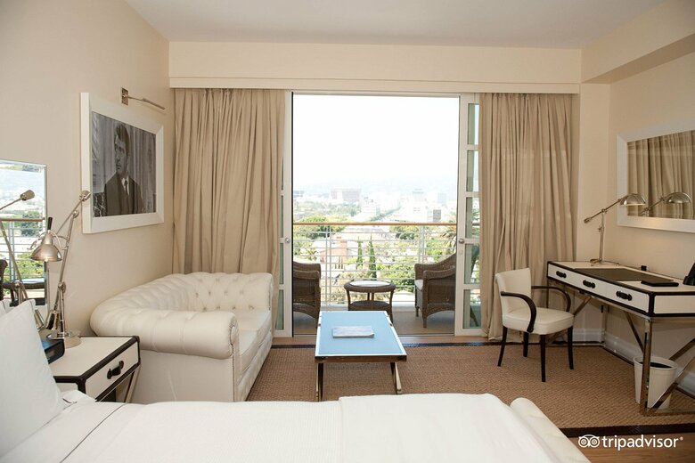 Mr. C Hotel At Beverly Hills