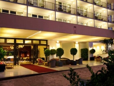 Mr. C Hotel At Beverly Hills