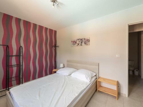 Secluded Holiday Home In Gagni�res With Swimming Pool