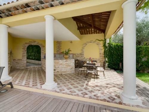 Villa Caliopa