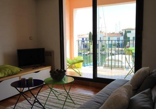 Apartment In Port Grimaud Sleeps 4