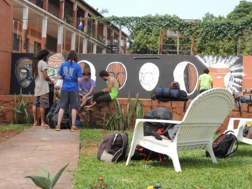 Colonial Hostel & Camping