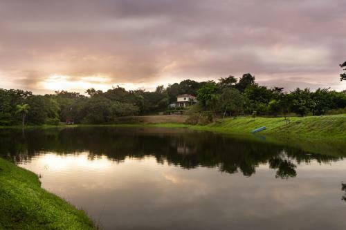 Hotel Vista Lago