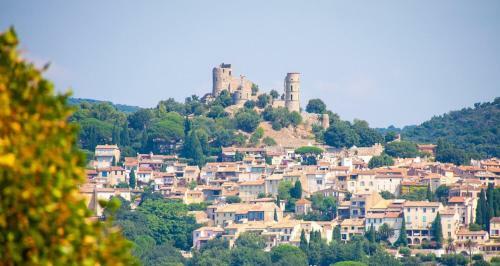 Elegant Village House In Grimaud