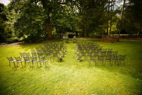 Hallines Chateau Sleeps 26 Wifi