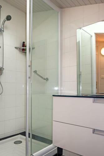 Holiday Home Maner Drolic - Ker238