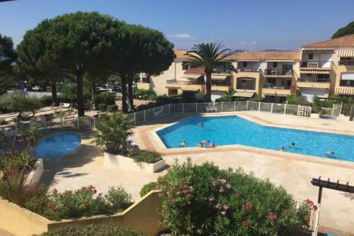 Apartamento Flat With Swimming Pool Close To The Beach