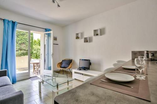 Apartamento Rez de Villa T2 Au Calme Avec Jardin