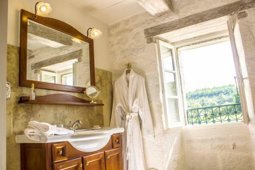 Hotel Domaine de Saint-g�ry