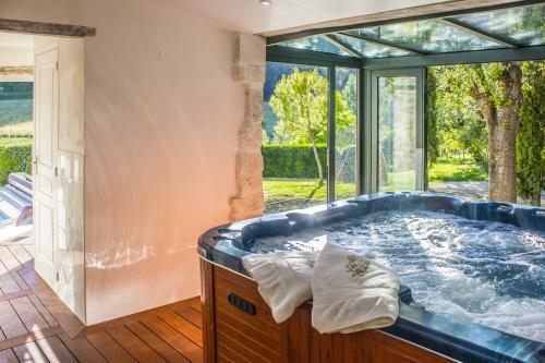Hotel Domaine de Saint-g�ry