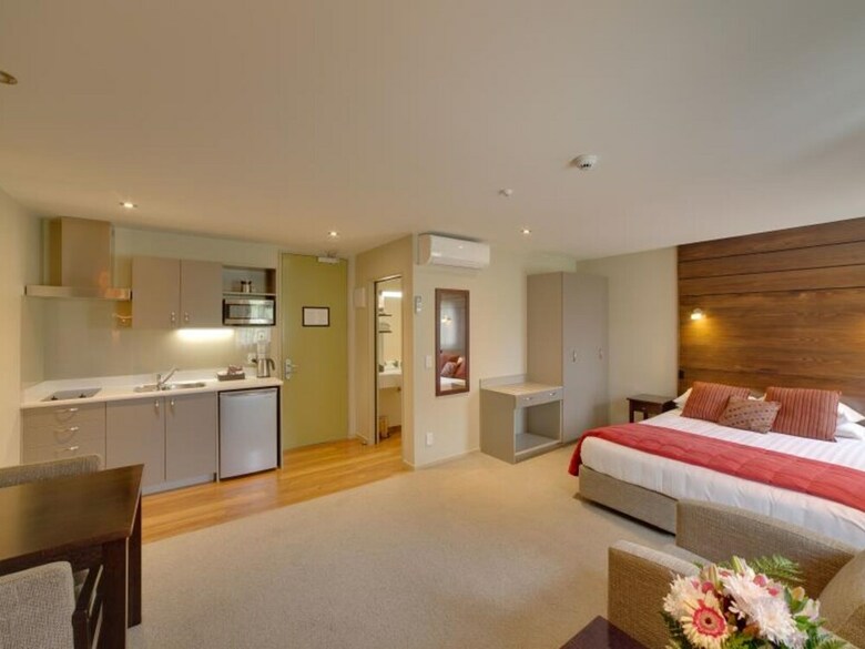 Boulcott Lodge