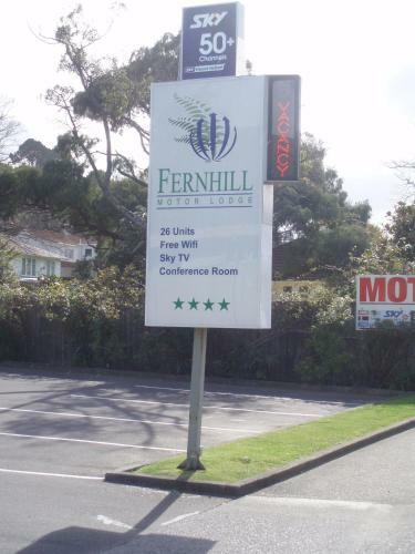 Asure Fernhill Motor Lodge