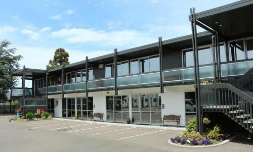 Alpha Motor Inn