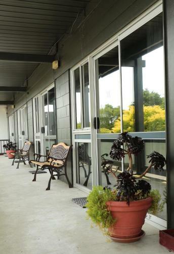 Alpha Motor Inn
