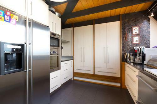 Bed & Breakfast Tivoli Homestay