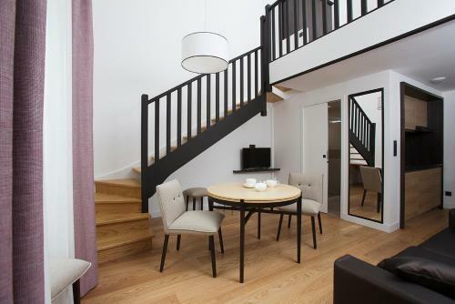 Hotel College Des Doctrinaires