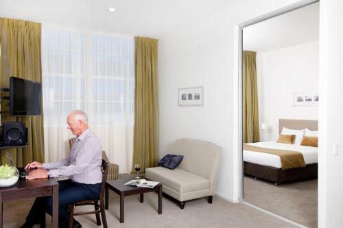 Quest Hamilton Serviced Apartments