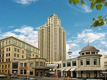 Metro Suites Apartment Hotel