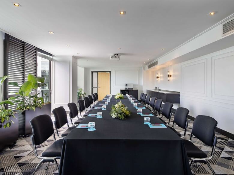 Hotel Sofitel Auckland Viaduct Harbour
